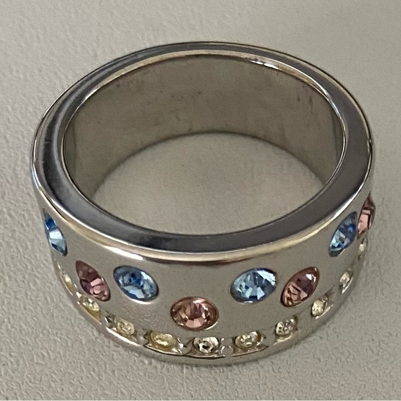 NICE 18KTCH Necklace and Ring Set - Picture 6 of 11